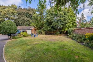 Photo 22- click for photo gallery